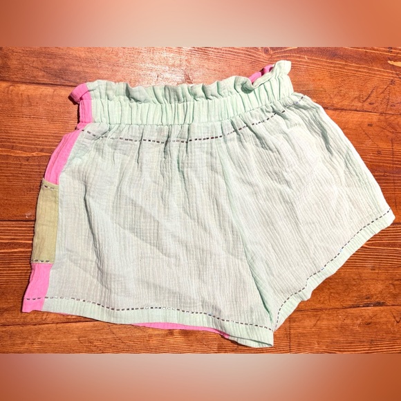 NWT Queen of Sparkles Colorblock Gauze Shorts Size XS - Picture 4 of 4